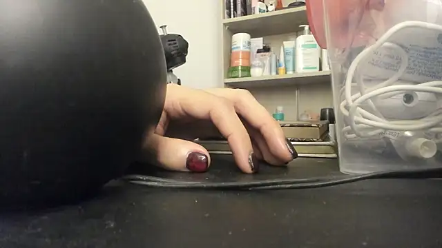 misstresbigcockts online show from May 27, 3:14 am
