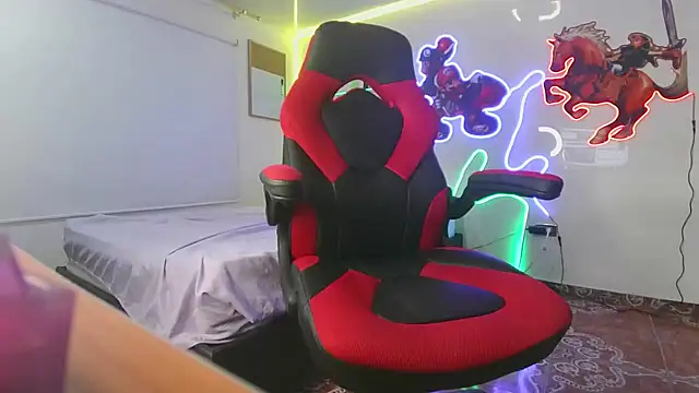 Snapshot of sweetie_tsgirl_ chatting on January 21, 2:55 am sweetie tsgirl  online show from January 21, 2:55 am