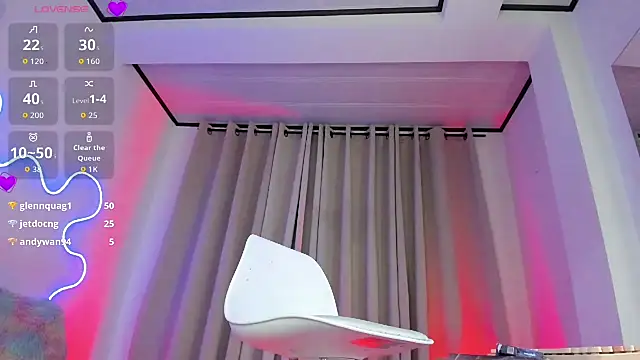 Mackensy sweett online show from March 2, 7:15 am