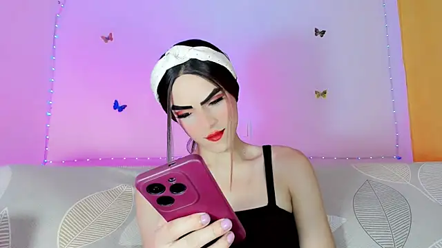 TatiGil online show from June 20, 8:56 pm