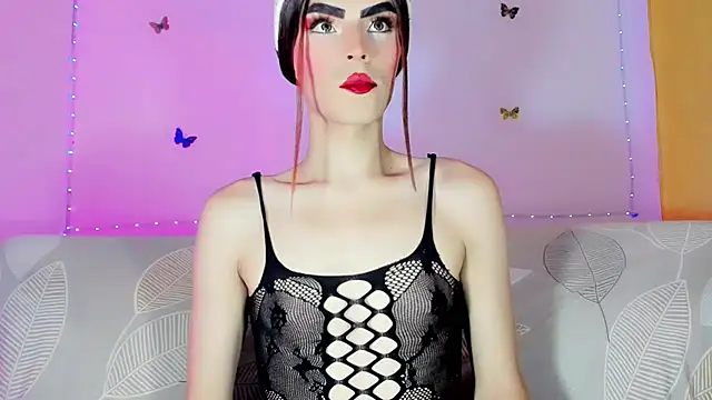 TatiGil online show from June 27, 9:21 pm