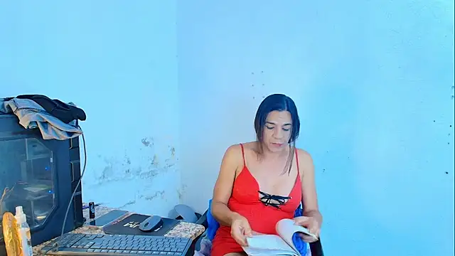 Oh Tique online show from March 14, 8:12 pm