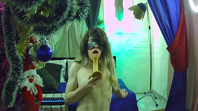 Snapshot of Mary_Loon chatting on January 12, 6:16 pm Mary Loon online show from January 12, 6:16 pm