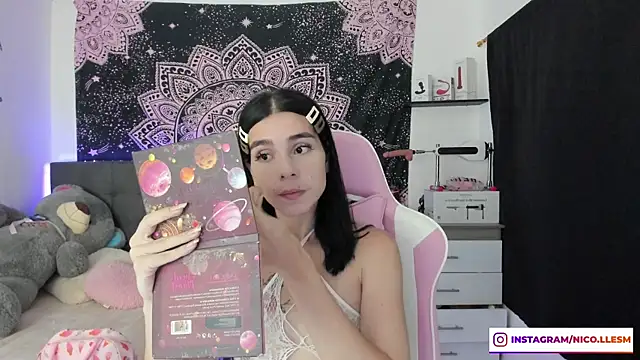 jade dakota   online show from January 19, 12:49 am
