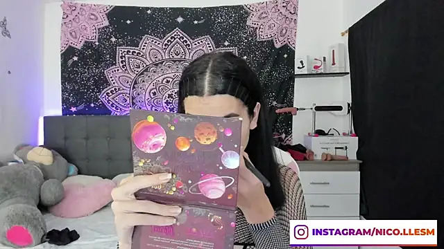 jade dakota   online show from January 22, 10:49 pm
