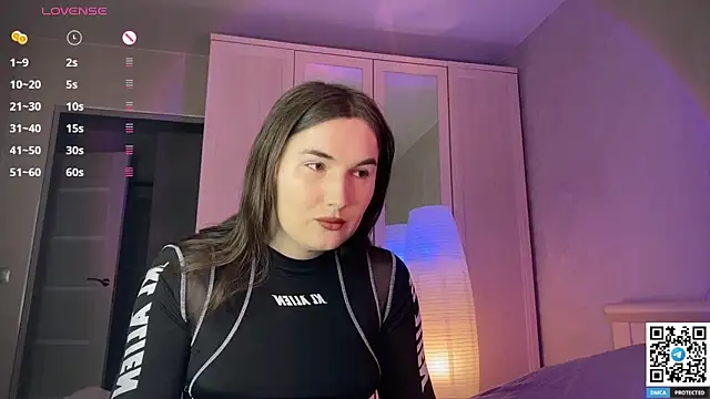 Maria Bowie online show from March 25, 7:57 am