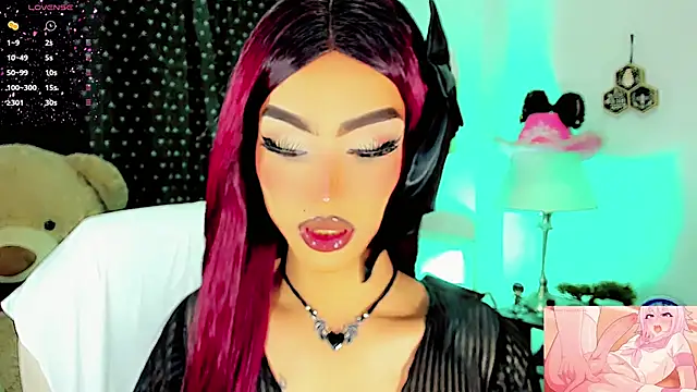 dollswit01 online show from March 20, 3:23 am