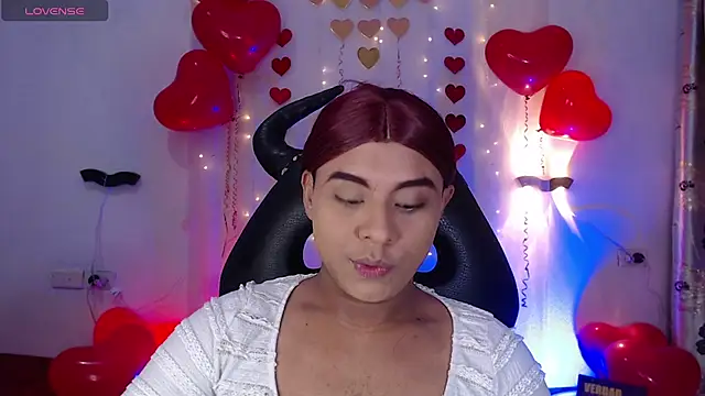 Emili Roux online show from February 12, 6:25 pm