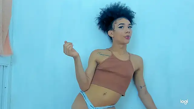 StassieBell online show from November 25, 3:08 am