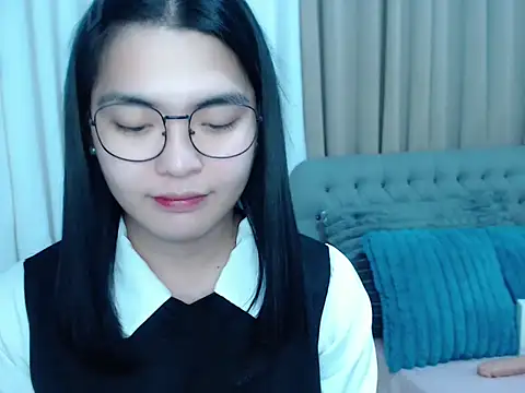 zhaviahale21 online show from November 5, 10:37 am