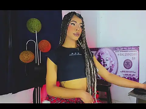 bloom444 online show from April 9, 6:19 am