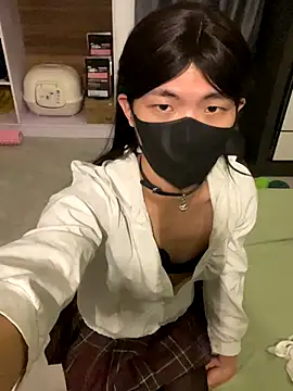 AwakeSubtitle online show from October 26, 3:41 pm