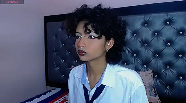 ToshiaKimich online show from January 15, 11:19 pm