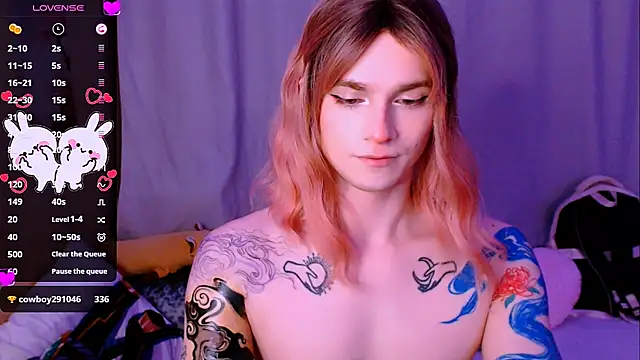 Alice Hells online show from April 4, 7:12 pm