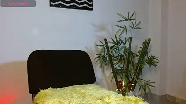 KamilaParrisx online show from June 18, 3:18 am