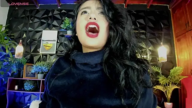 karla 999 online show from October 13, 3:30 am