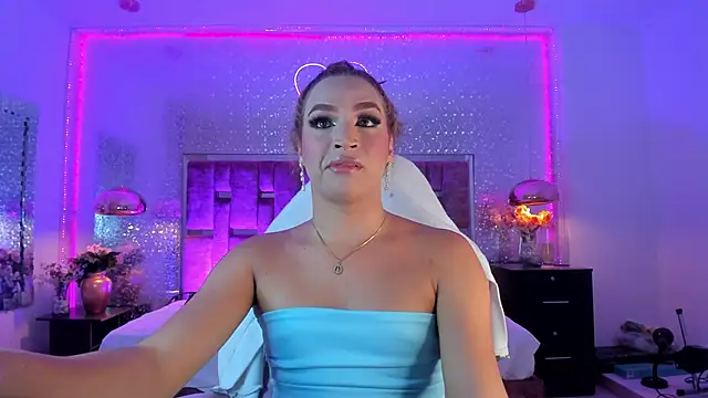 KylieVictoria online show from November 22, 4:58 am