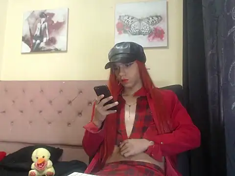 Angiee Ts online show from September 17, 12:32 pm