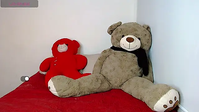 SamanthaaSmitt online show from January 9, 6:36 pm