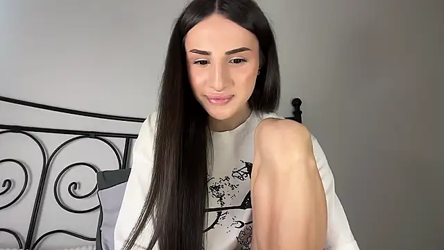 Kim Oberlin  online show from March 28, 12:07 pm