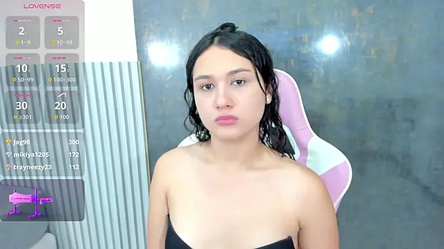 lana boomer online show from November 22, 8:00 pm