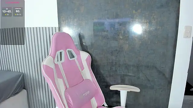 lana boomer online show from January 10, 8:37 pm