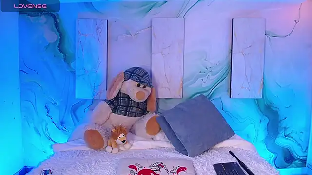 Aniie Doll online show from July 7, 8:24 pm