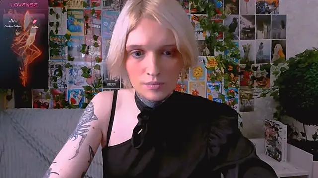 Simona Rain online show from October 29, 10:30 pm