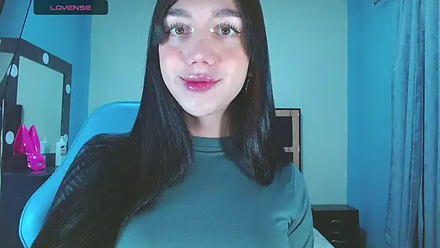 karla zambrano online show from August 3, 8:26 pm