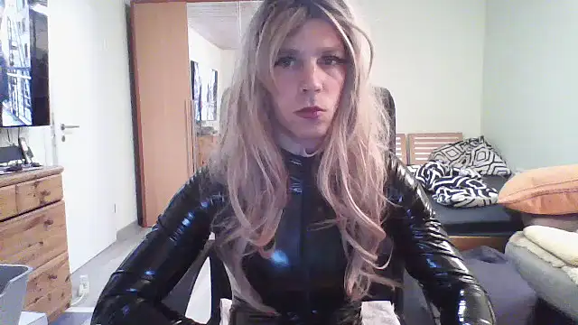 Kinky-Kristina online show from October 1, 6:52 pm