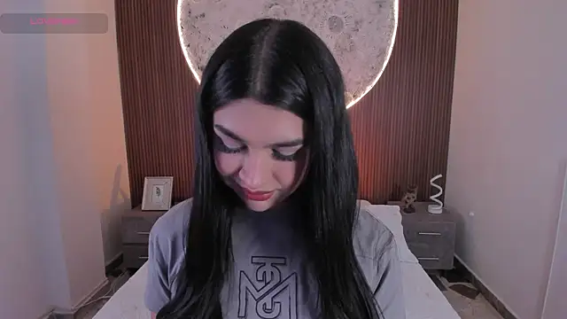 RoseCassie online show from January 18, 2:47 pm