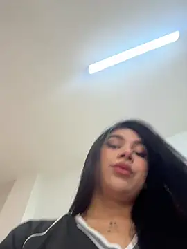 RoseCassie online show from February 20, 2:19 pm