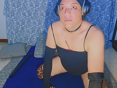 NikkelSofia online show from July 29, 4:00 am
