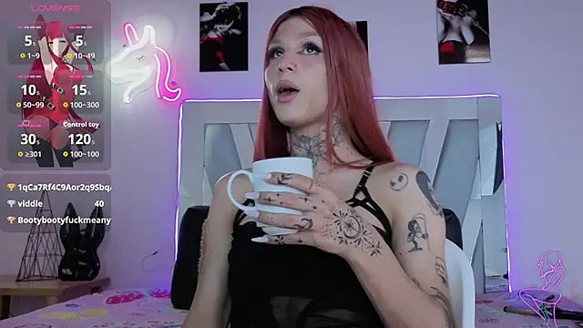 supradoll online show from September 11, 8:50 pm