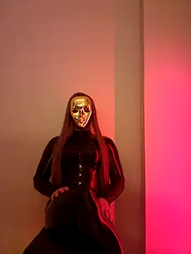 NoraInMask online show from February 27, 8:20 pm