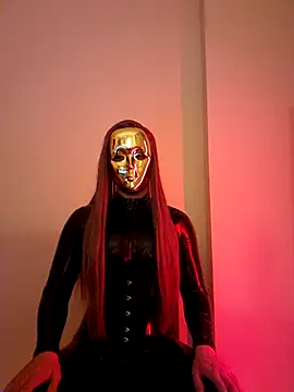 NoraInMask online show from March 17, 7:33 pm