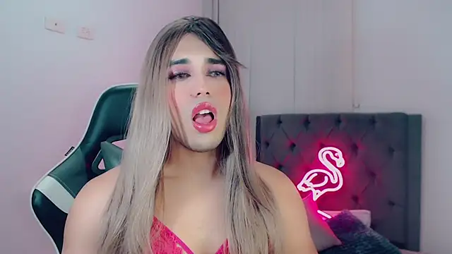 miamistressbigcock online show from January 2, 6:23 pm