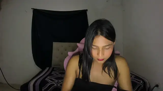 Miss noah18 online show from October 25, 9:54 pm