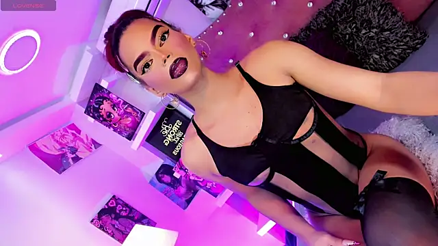Diva Smith02 online show from June 8, 11:09 am