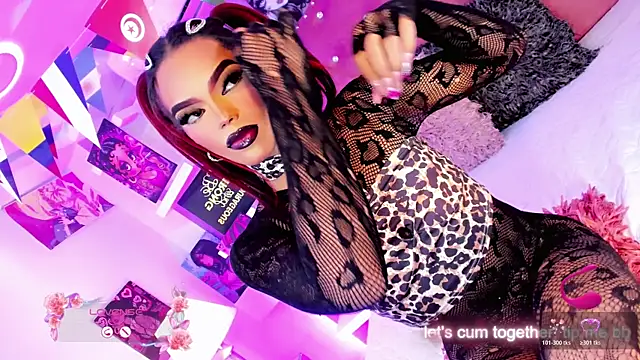 Diva Smith02 online show from June 13, 11:10 am