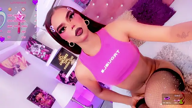 Diva Smith02 online show from July 20, 10:39 am