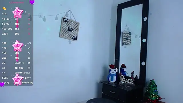 Yorkeidys1 online show from December 23, 2:49 am