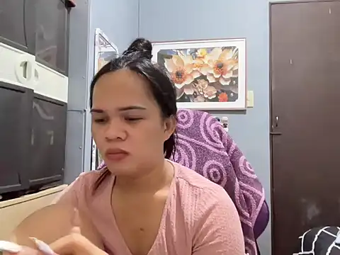 SophiaCourthaway online show from January 17, 11:23 pm