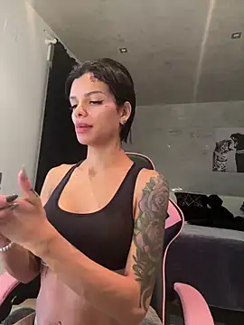 Rosariolovex online show from February 21, 8:39 am