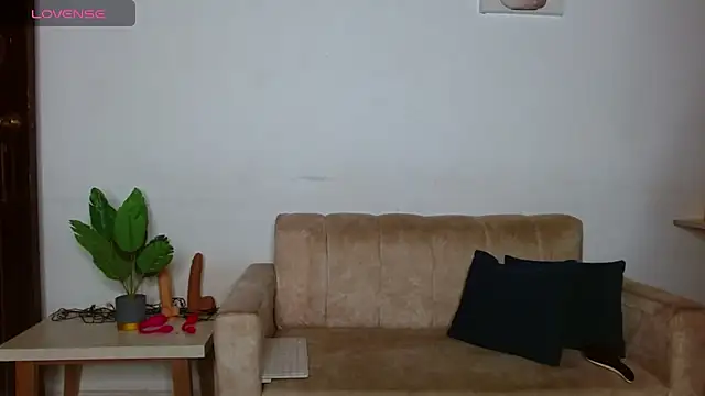 electrabrowns online show from February 25, 10:53 am