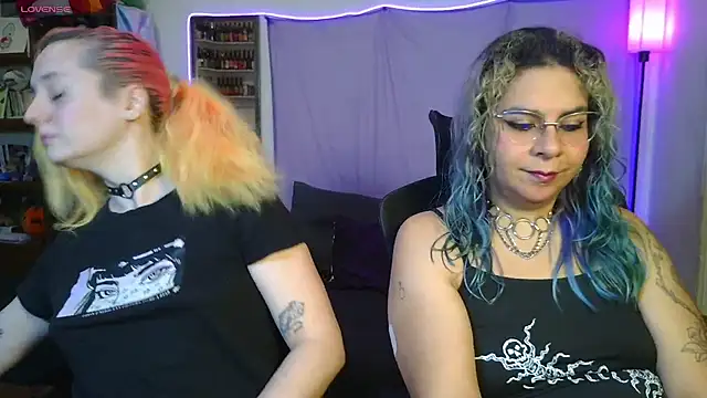 Evelan420 online show from July 9, 7:40 pm