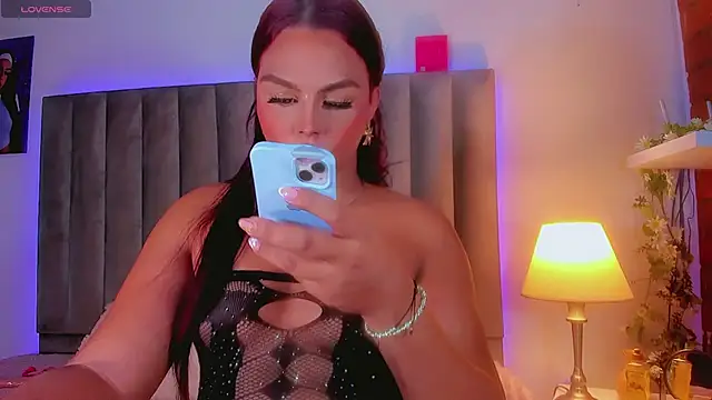 CamiiGarcia online show from December 5, 6:51 am