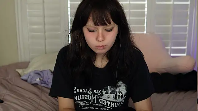 Pokiepokii online show from February 1, 7:23 pm