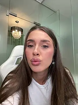 Anya-Ray online show from June 17, 11:55 am