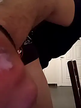 Snapshot of ginger_1_1 chatting on February 8, 8:53 pm ginger 1 1 online show from February 8, 8:53 pm